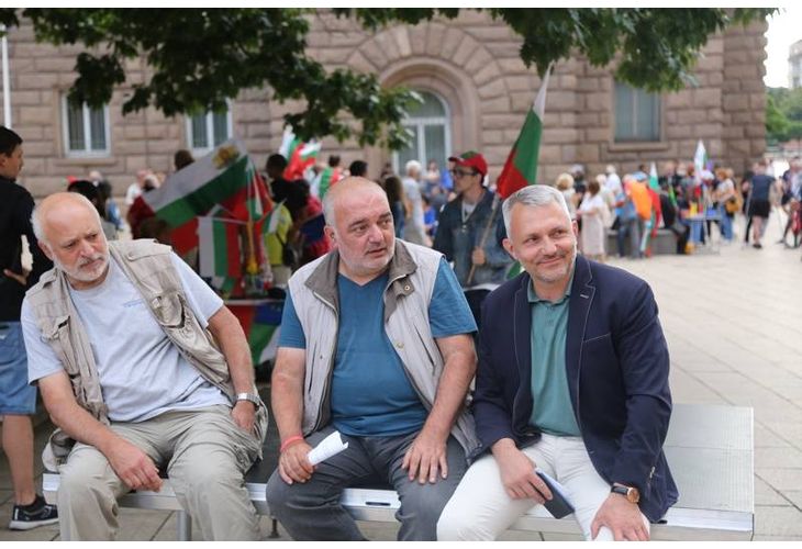 Отровното трио Отровното трио